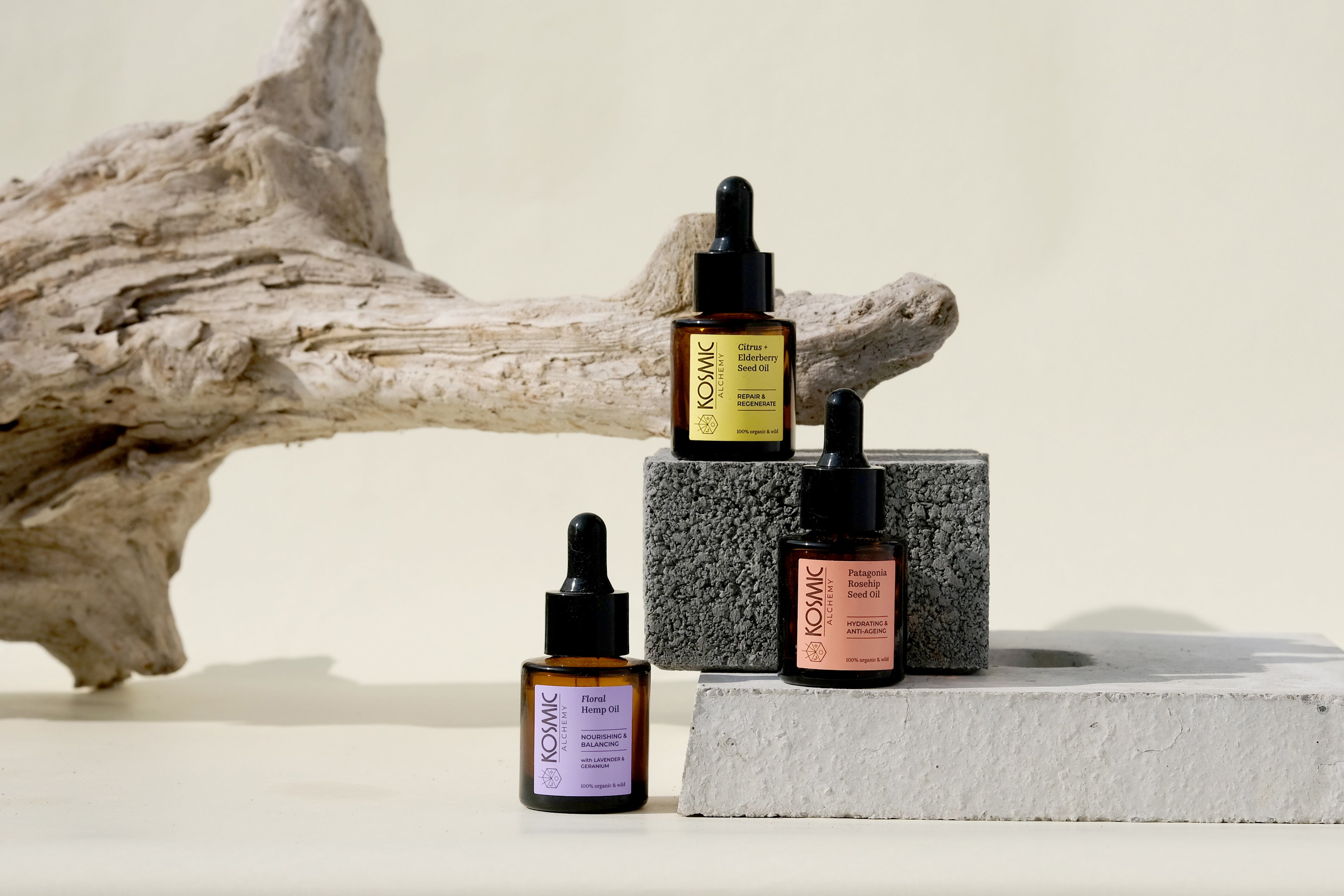 Kosmic Market - イオンウォーター配合コスメ・エッセンシャルオイル・アーユルヴェーダ専門店"
– Kosmic Alchemy